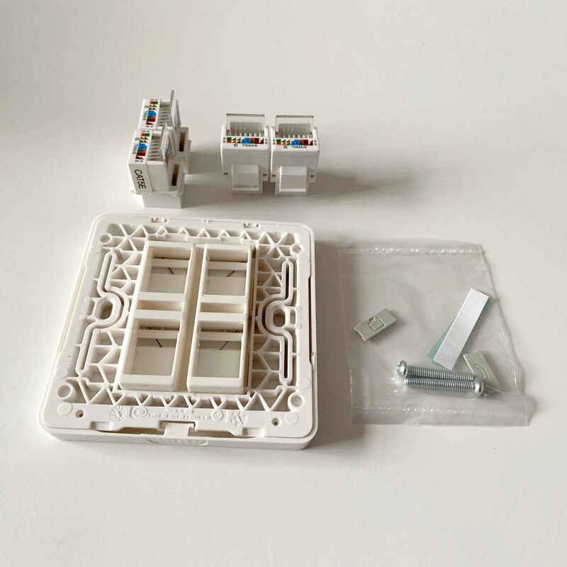 4 منافذ RJ45 لوحة الحائط مع الإناث إلى الإناث CAT5E مأخذ التوصيل عبر الإنترنت دروبشيب